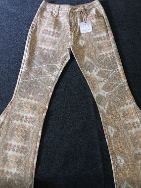 Women’s Flare Patterned Pants in Beige Brown